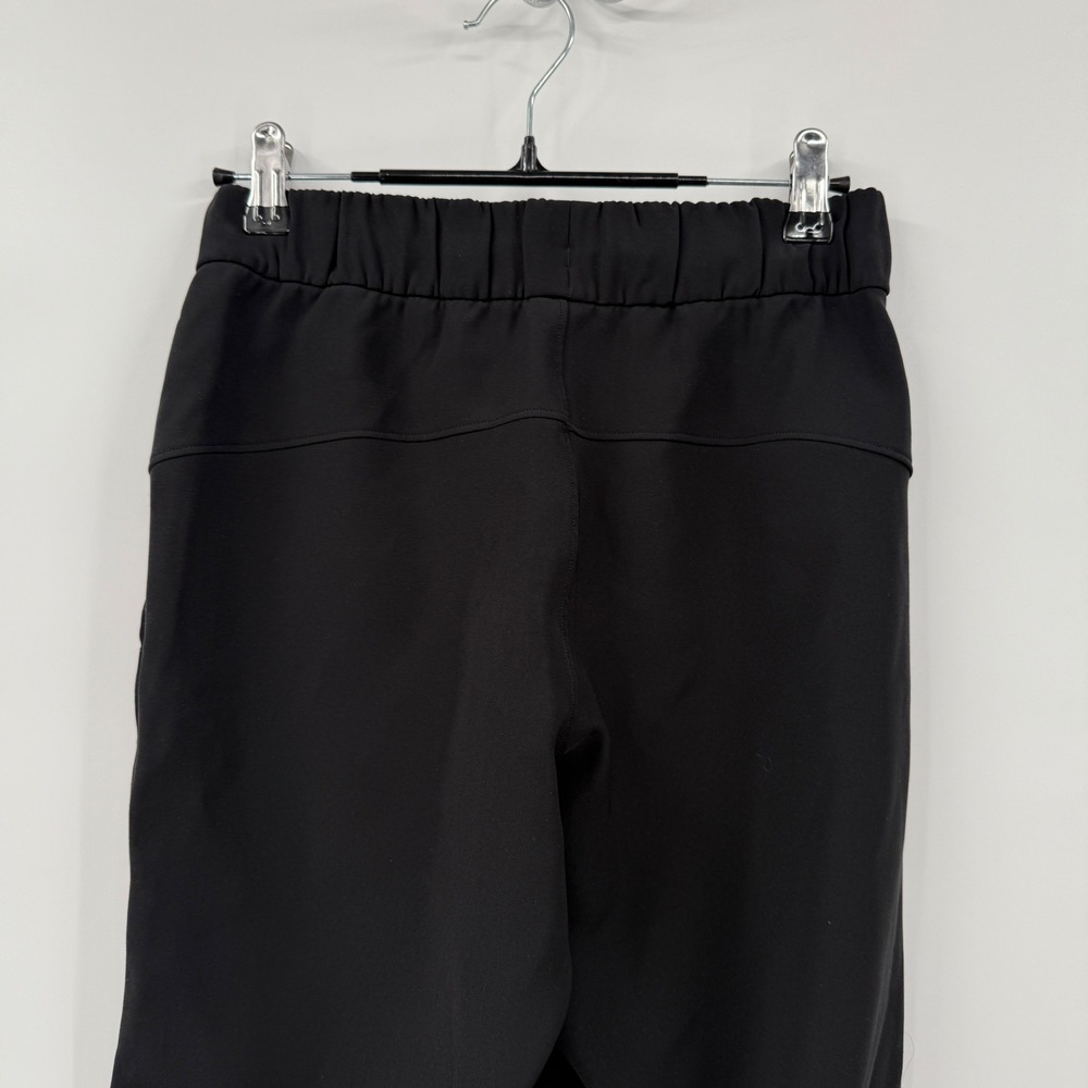 Lululemon On The Fly Crop‎ Pants Woven Black Comfort Athleisure Size 2 - Picture 8 of 10